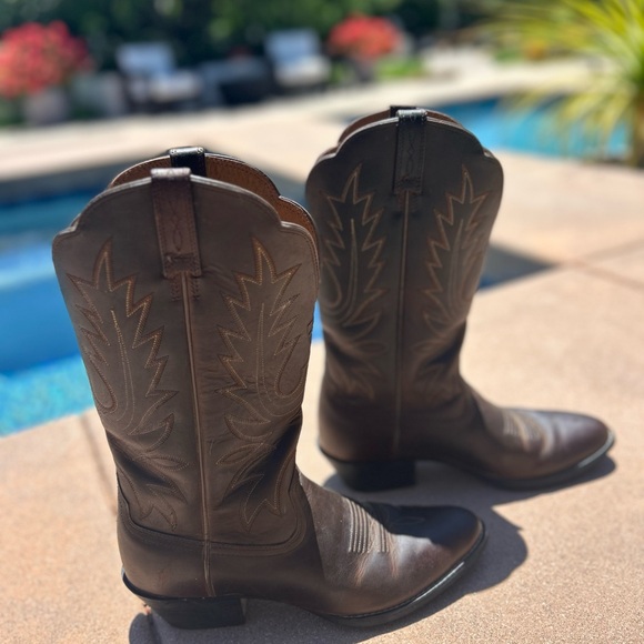 ARIAT- Heritage R Toe Western Boot - Picture 1 of 8